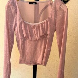EXCEPTIONALLY SUPER CUTE 🥰 GLITTER ✨ PINK TOP SHEER AND GORGEOUS NWOT
